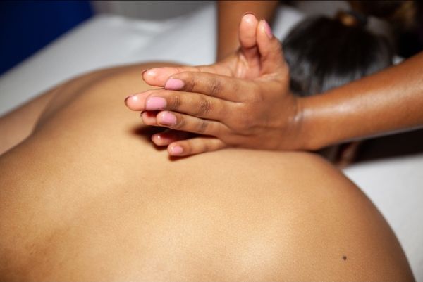 À Claye-Souilly | Massage bien-être | Les meilleures esthéticiennes