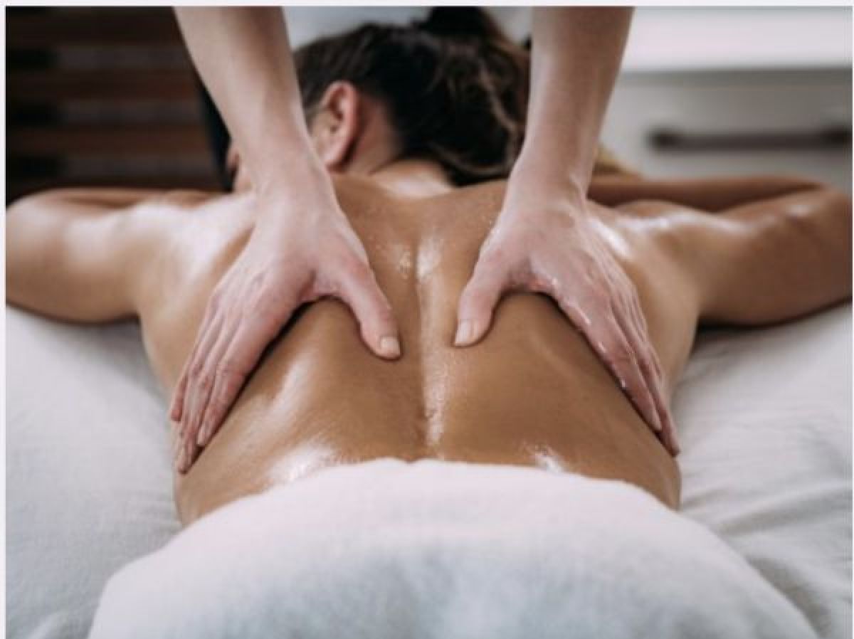 Massage californien à Corbeil-Essonnes (91) Par Prescillia - Estheca