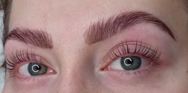 À Illzach | Browlift (rehaussement de sourcils) | Les meilleures esthéticiennes