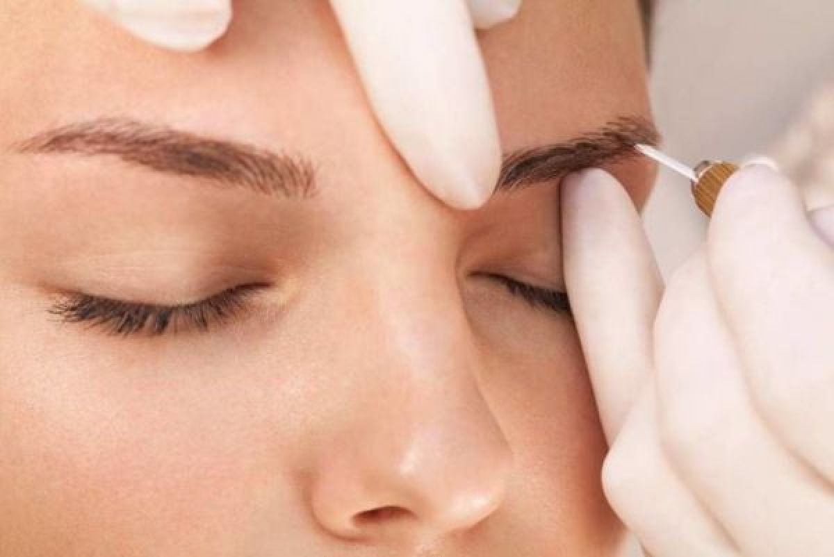 MicroBlading sourcils à Pau (64) Par Julie - Estheca